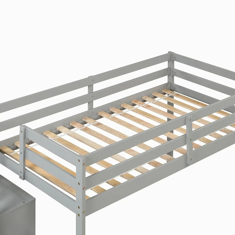Letto a soppalco con scala e gradini contenitore integrati