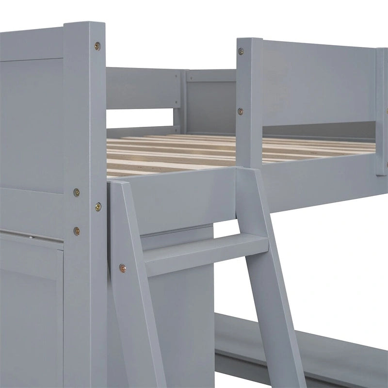 Hochbett aus Massivholz mit Schreibtisch, Regalen und umlaufendem Rausfallschutz